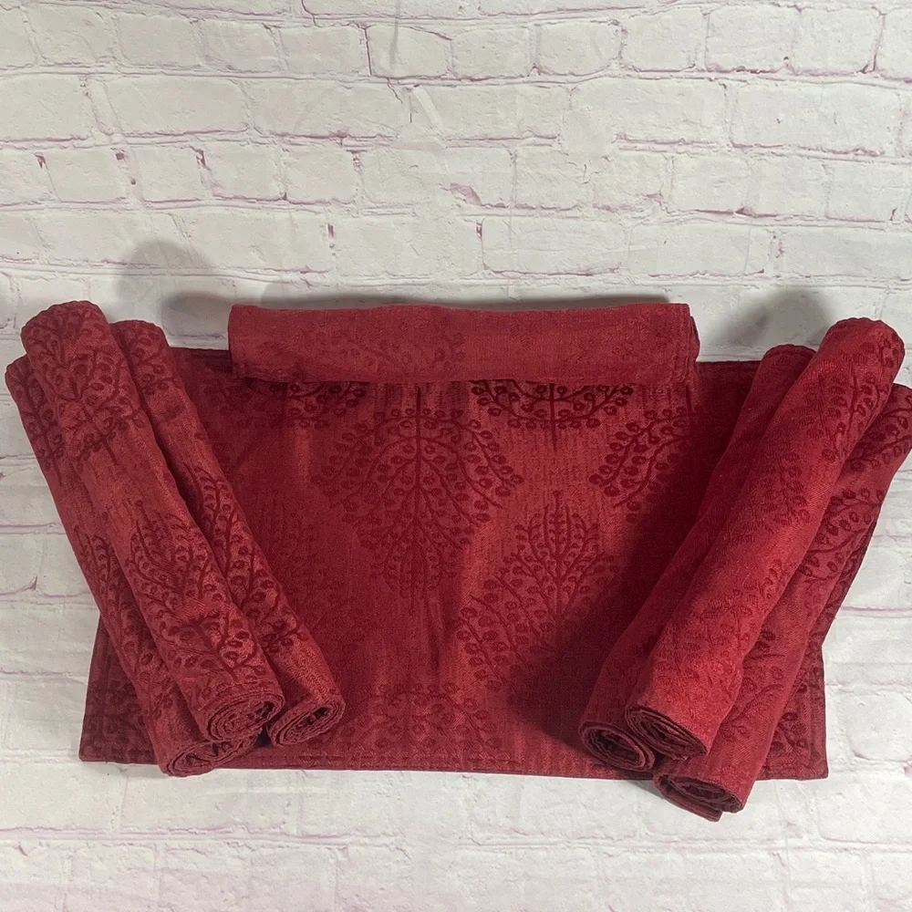 Cuisinart Burgundy Jacquard Placemats Set of 8
